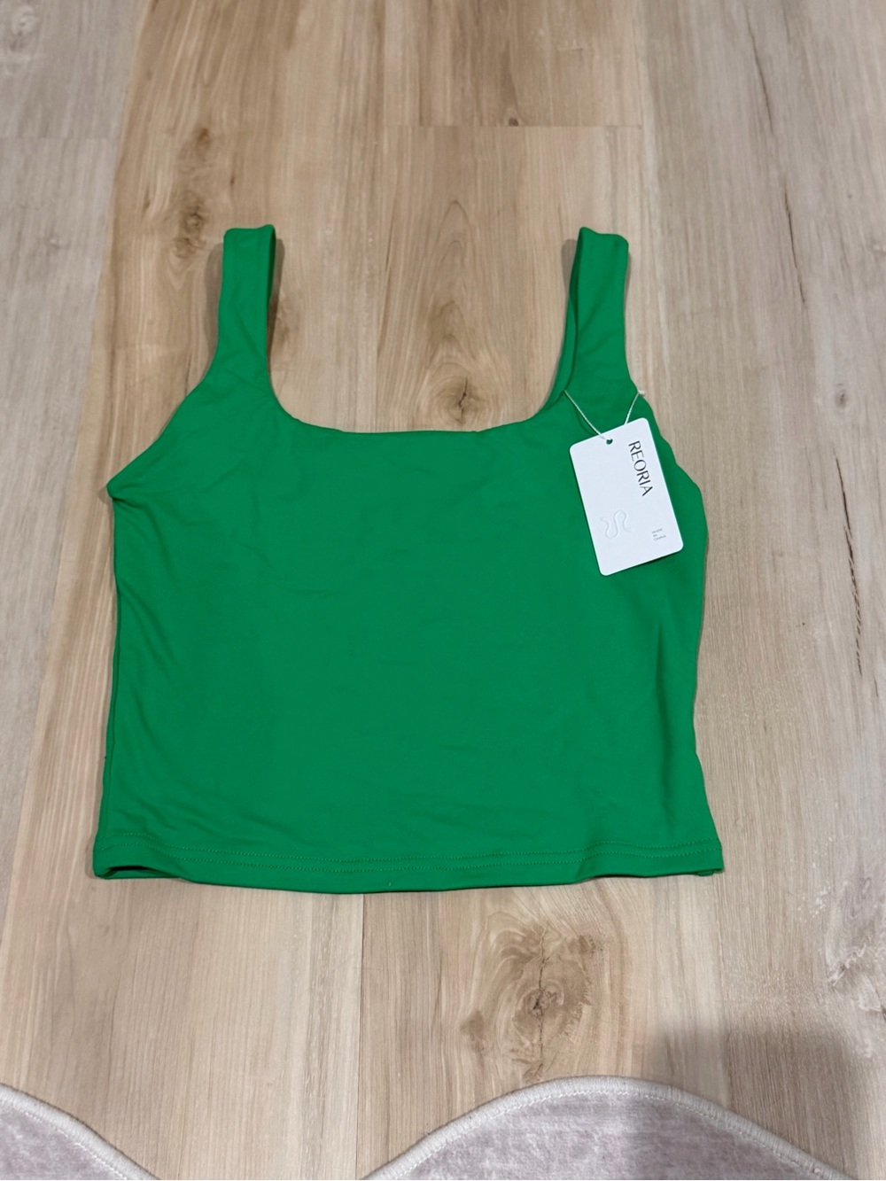 Green Square Neck Crop Tank Top